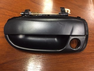 MANIJA PUERTA DEL IZQ HYUNDAI ACCENT 00