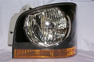 SEMIOPTICA IZQ KIA K2700-3000 03