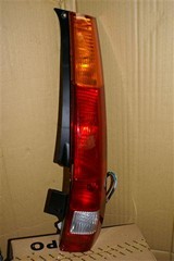 FAROL TRA DER HONDA CRV 02