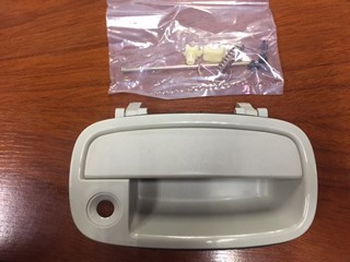 MANIJA PUERTA DEL DER KIA SPORTAGE 95 (BLANCA)