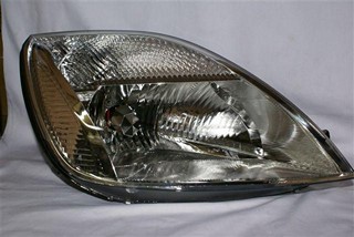 SEMIOPTICA DER FORD FIESTA 04 (BCA) DEPO