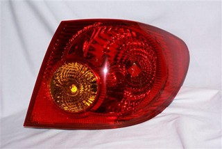 FAROL TRA DER TOYOTA COROLLA 2003 AMBAR