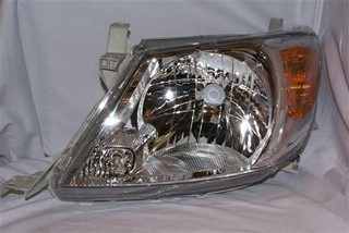 SEMIOPTICA IZQ TOYOTA HILUX VIGO 2004-2007 DEPO