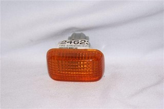 FAROL GUARDABARRO ISUZU TFR 98 (BLANCO)