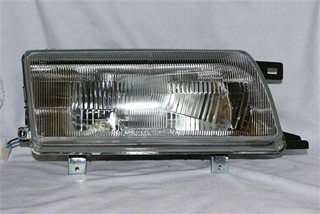 SEMIOPTICA DER NISSAN AD WAGON 92 DEPO