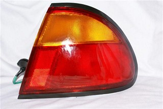 FAROL TRA DER MAZDA 323F 97 DEPO