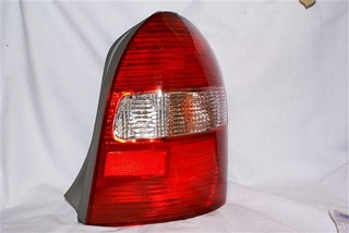 FAROL TRA DER MAZDA 323 00 (WAGON)
