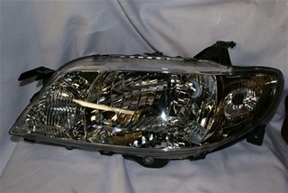 SEMIOPTICA IZQ MAZDA 323 04 DEPO