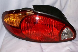 FAROL TRA IZQ ELANTRA 98