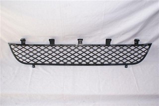 REJILLA PARAG DEL MITSUBISHI L200 06 (4WD)