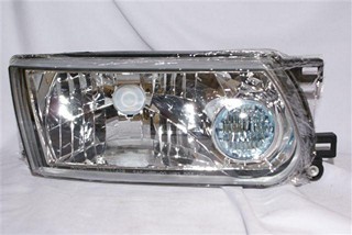 SEMIOPTICA DER NISSAN SENTRA B13 05 MEXICO WUHUA