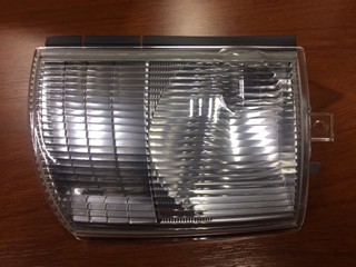 FAROL DEL IZQ MITSUBISHI CANTER 06 (LAT) DEPO