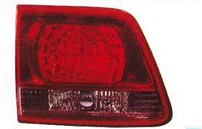 FAROL PORTON DER TOYOTA FORTUNER 05