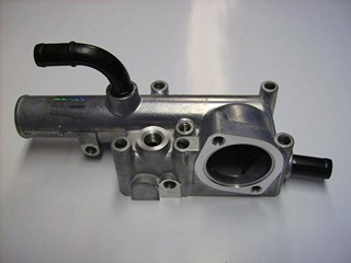 PIPA TERMOSTATO KIA K2700 (BASE) (C)