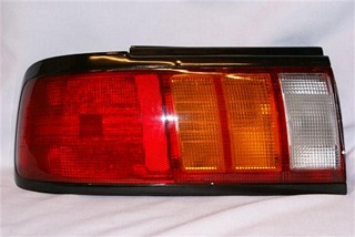 FAROL TRA IZQ NISSAN SENTRA B13 91 (JAPON) DEPO