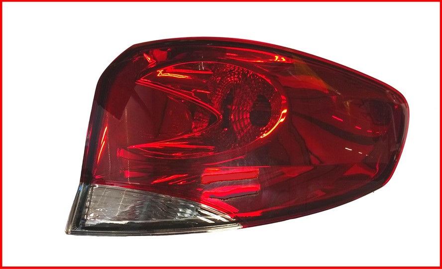 FAROL TRA DER FIAT PALIO ADVENTURE-W-END 09