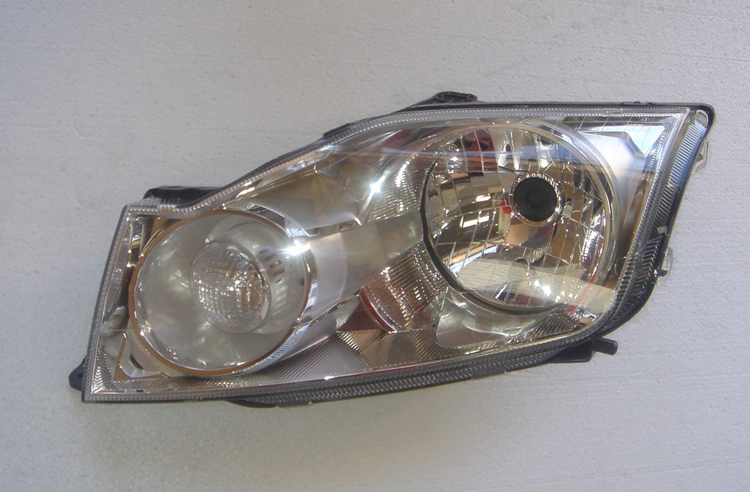 SEMIOPTICA IZQ FORD ECOSPORT 08