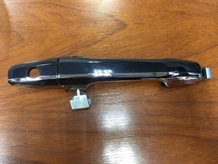 MANIJA PUERTA DEL IZQ HONDA CIVIC 06 (CRO/NEG)