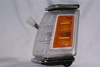 FAROL DEL IZQ MITSUBISHI LANCER 81