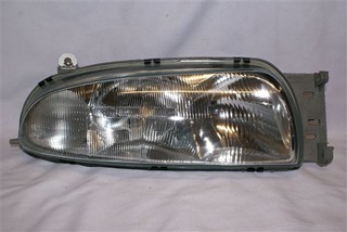 SEMIOPTICA DER FORD FIESTA 96 BLANCA