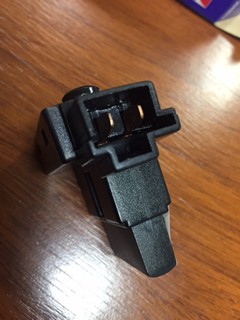 BULBO FRENO GM S10-VECTRA 96