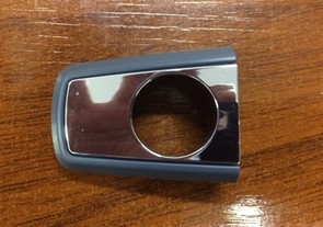 TAPA MANIJA PUERTA IZQ GM CRUZE-SONIC 11 (C/LLAVE)