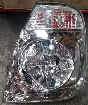 SEMIOPTICA IZQ KIA K2500 14 (ELE S/MOTOR)