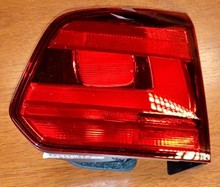 FAROL PORTON DER VW SURAN 2015