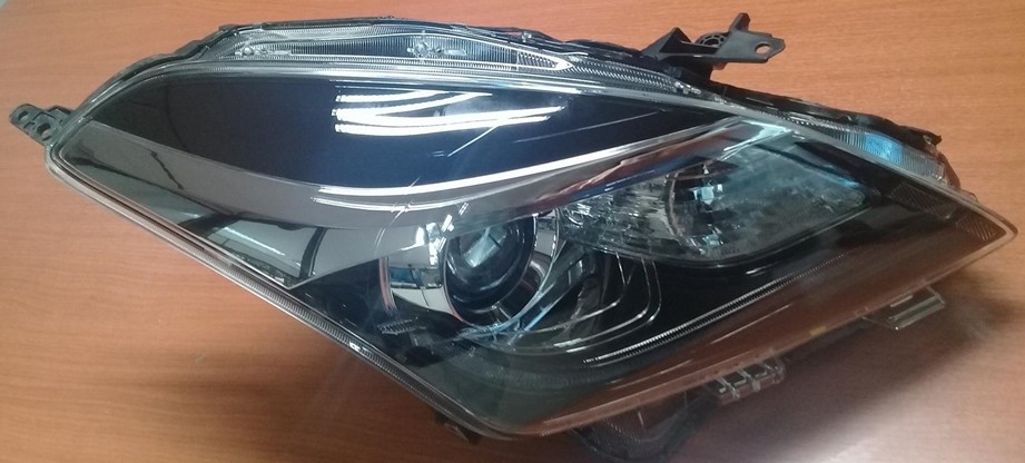 SEMIOPTICA DER SUZUKI BALENO 16 (C/LUPA) ORIGINAL