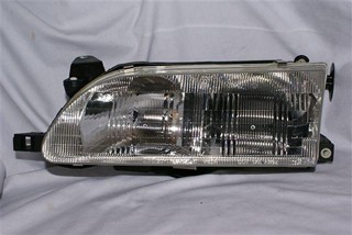 SEMIOPTICA IZQ TOYOTA COROLLA 93 (BRA) DEPO