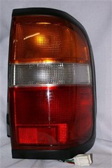 FAROL TRA DER NISSAN PATHFINDER 96 DEPO