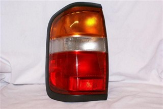 FAROL TRA IZQ NISSAN PATHFINDER 96 DEPO