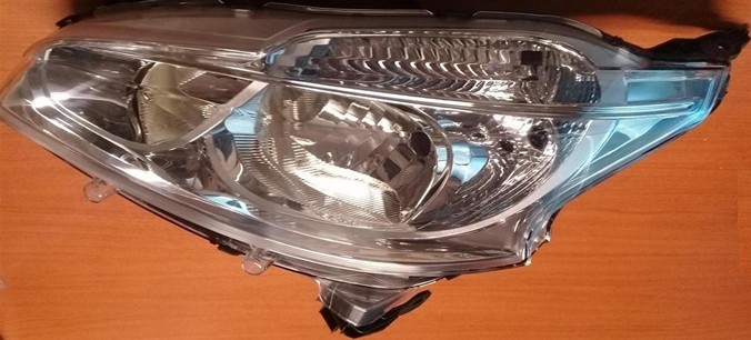 SEMIOPTICA DER PEUGEOT 208 2012 DEPO