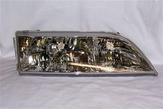 SEMIOPTICA DER DAEWOO ESPERO (NEW)