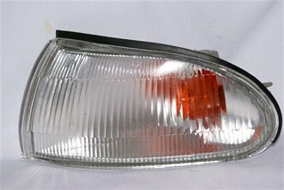 FAROL DEL IZQ MITSUBISHI LANCER 93