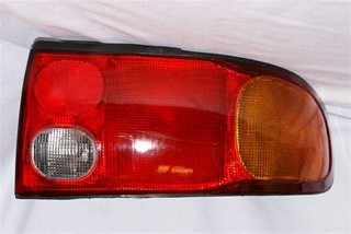 FAROL TRA DER MITSUBISHI LANCER 93 DEPO