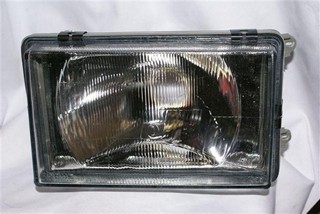 SEMIOPTICA IZQ VW GOL 87-90 (CORTA) (B)