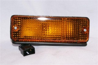 FAROL PARAG DER TOYOTA COROLLA 82 (KE75)