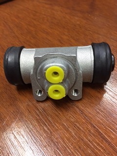 CILINDRO FRENO TRA DER SUZUKI CARRY (BAJO)