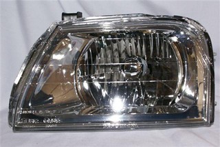 SEMIOPTICA IZQ MITSUBISHI STRADA 02 DEPO