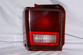 FAROL TRA IZQ FORD CORCEL BELINA 81 (RURAL)