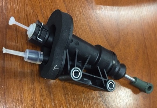 BOMBA EMBRAGUE VW AMAROK 10
