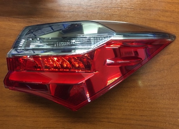 FAROL TRA DER TOYOTA COROLLA 2017-2019 DEPO