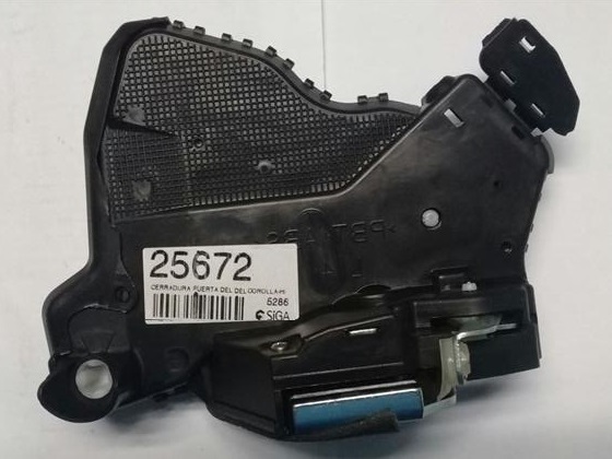 CERRADURA PUERTA DEL DER TOYOTA COROLLA-HILUX VIGO