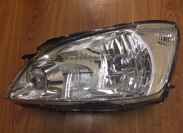 SEMIOPTICA IZQ GM CORSA CLASSIC 11