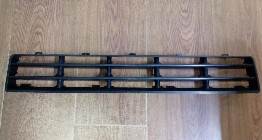 REJILLA PARAG DEL VW GOLF IV 98