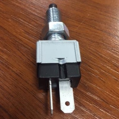 BULBO FRENO MITSUBISHI (MEC) (T)