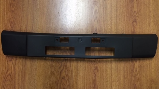 MOLDURA PARAG DEL SUZUKI CELERIO 10 MATRICULA ORIG