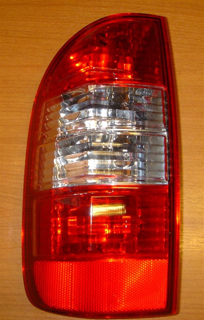 FAROL TRA IZQ GM S10 09-12 BLANCO MEIGAO/WUHUA