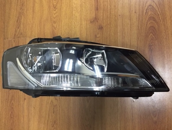 SEMIOPTICA DER AUDI A3 09 DEPO
